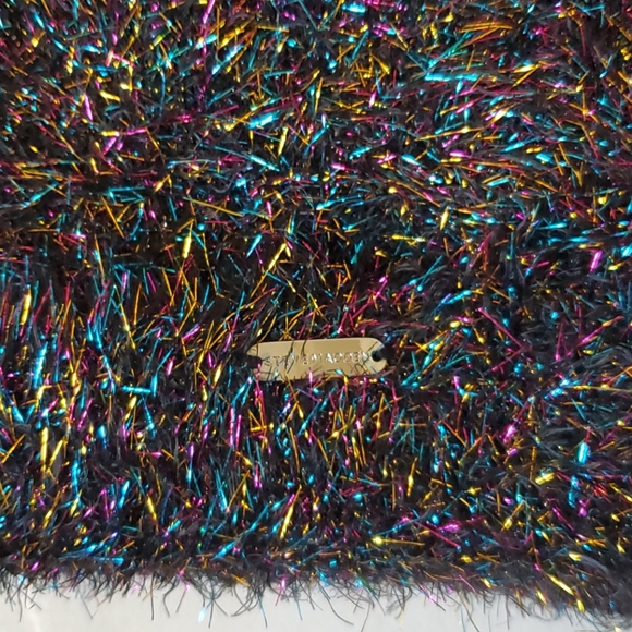 NWOT Steve Madden Black-Multicolored Beanie w/Pom - Picture 3 of 8